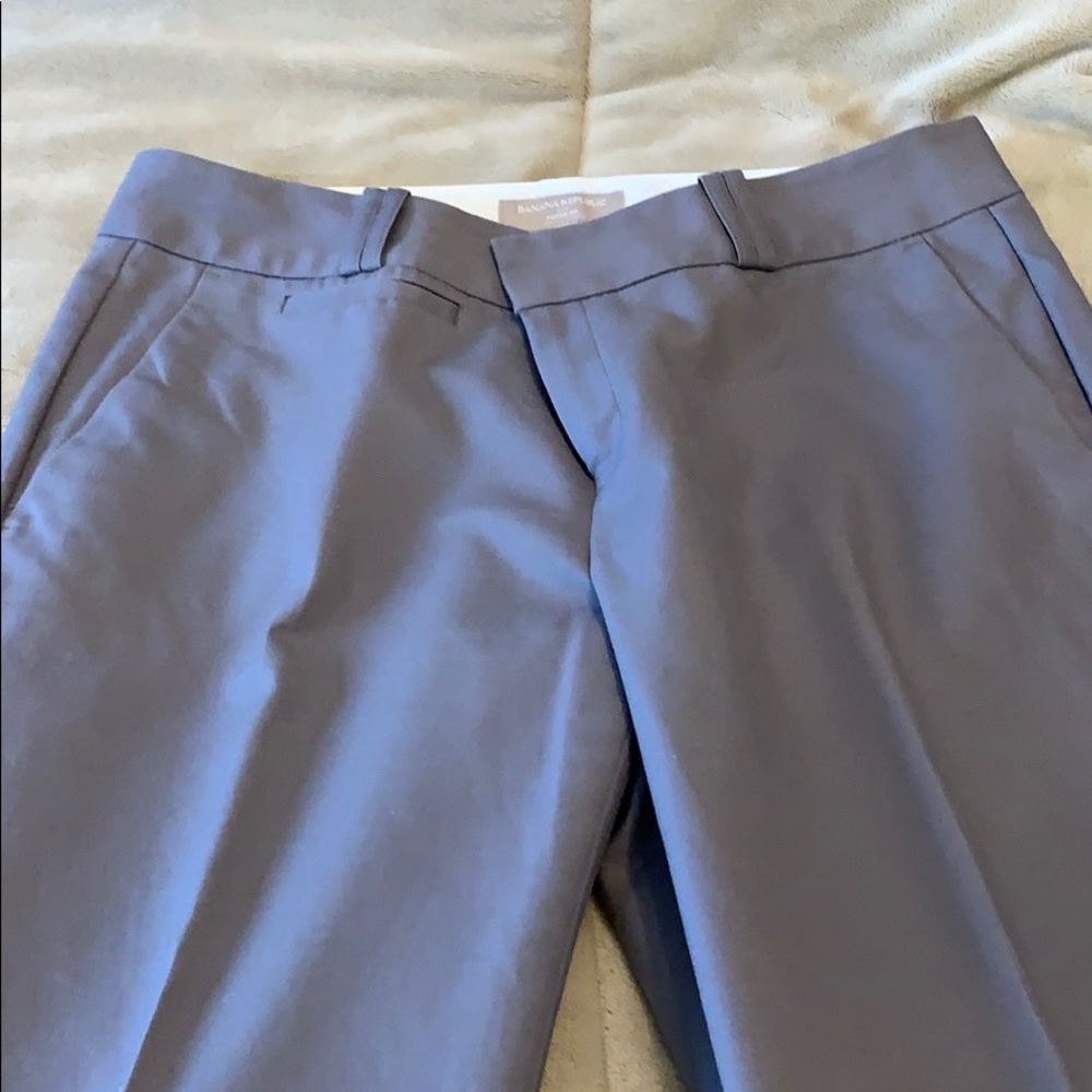 Banana Republic Martin Fit pants (size 8 SHORT)